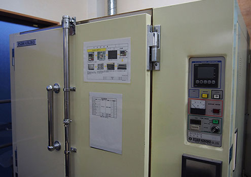 Heat Treatment Machine (Secondary Vulcanization)